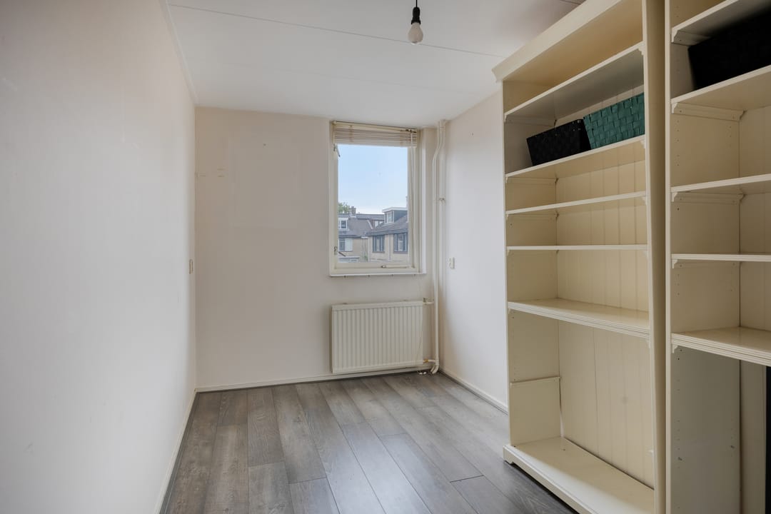 Foto 22 van Van der Burghstraat 10