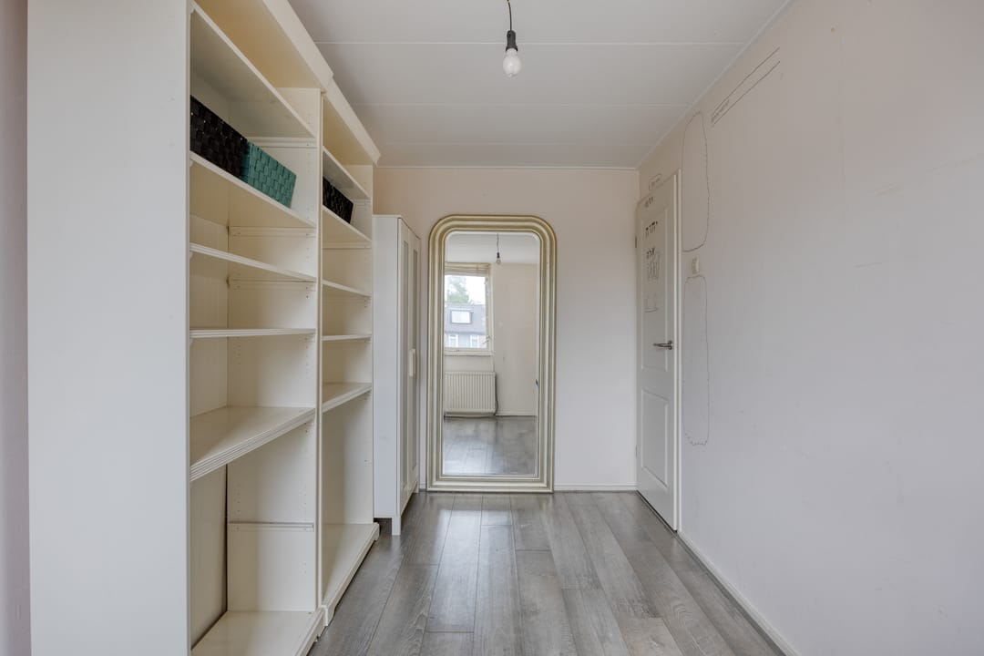 Foto 23 van Van der Burghstraat 10