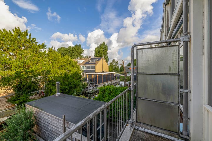 Photo 24 of Roerdompstraat 53