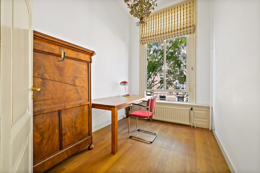 Foto 31 van Riouwstraat 19