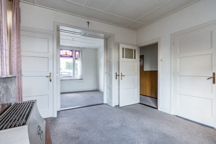 Foto 15 van Leharstraat 12