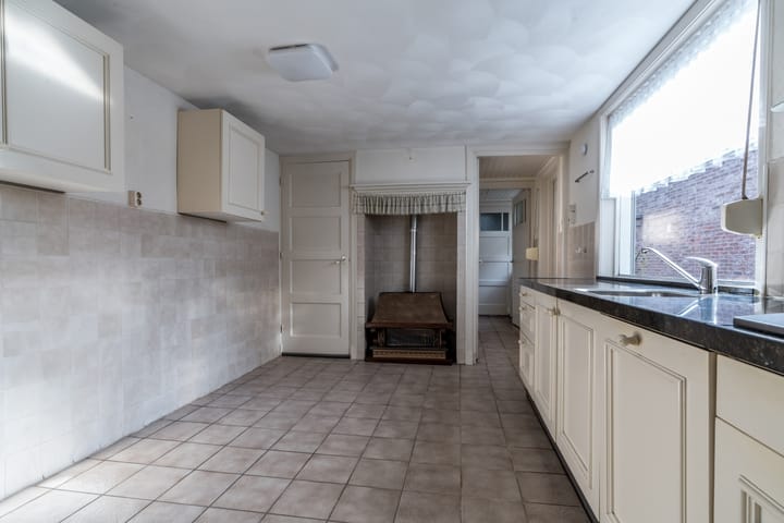 Foto 22 van Leharstraat 12