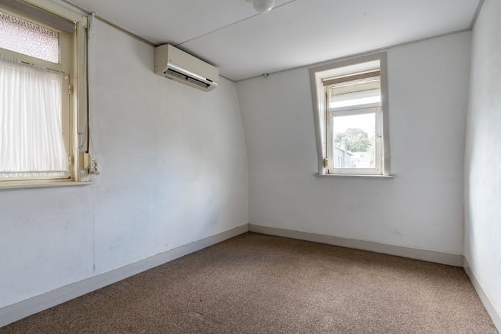 Foto 31 van Leharstraat 12