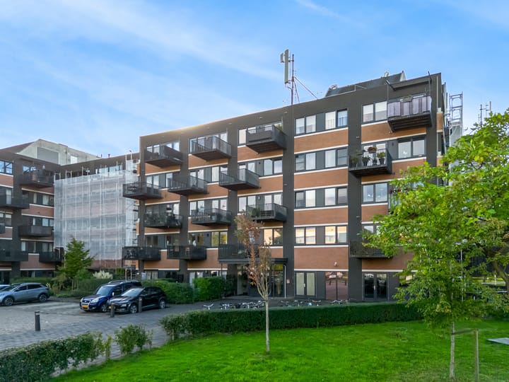 Foto 1 van Zandsteen 64