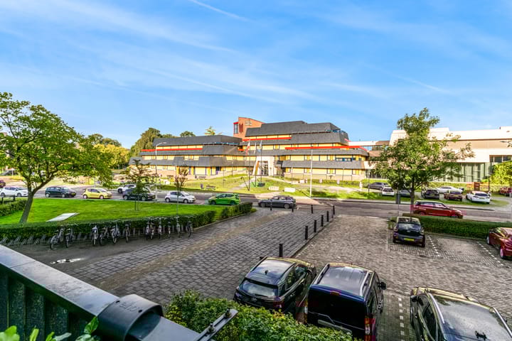 Foto 21 van Zandsteen 64