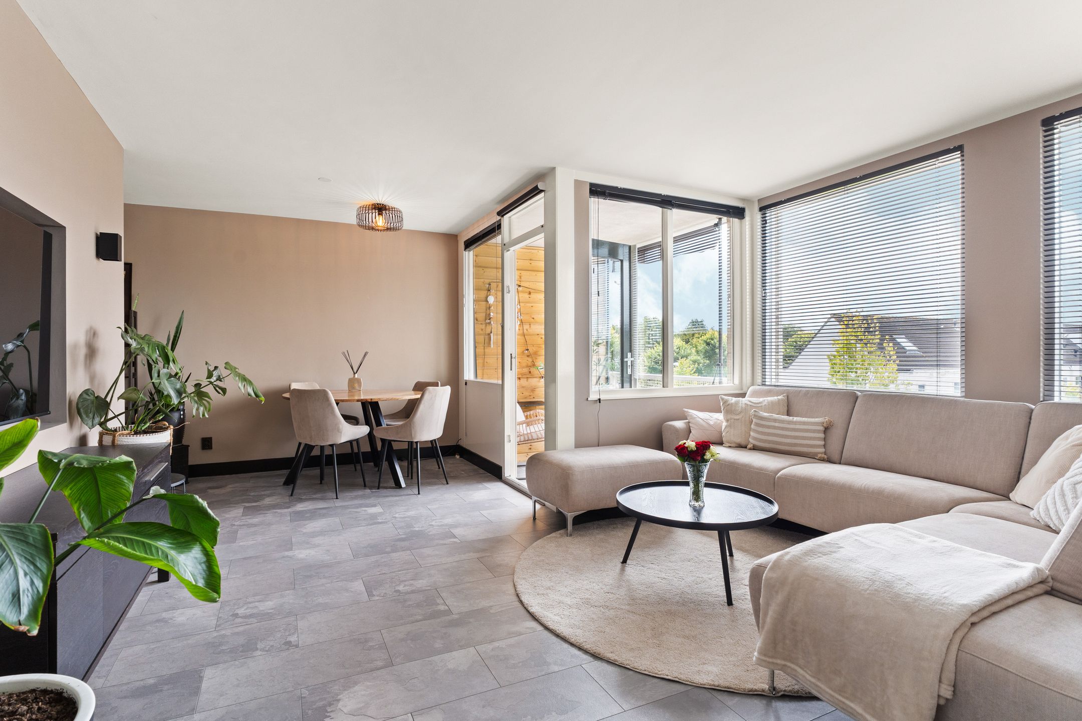 Photo 9 of J.T.P. Bijhouwerhof 57