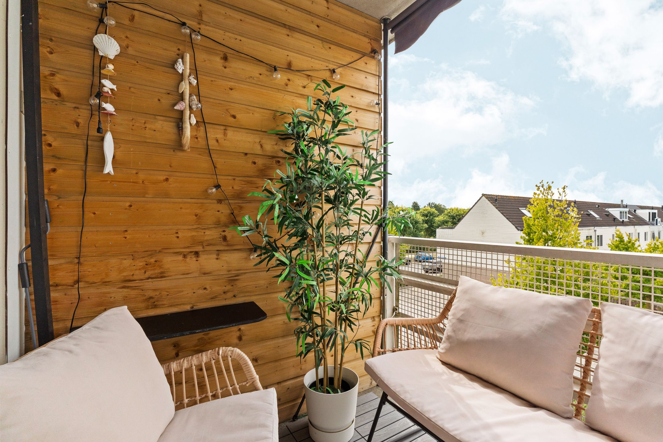 Photo 12 of J.T.P. Bijhouwerhof 57