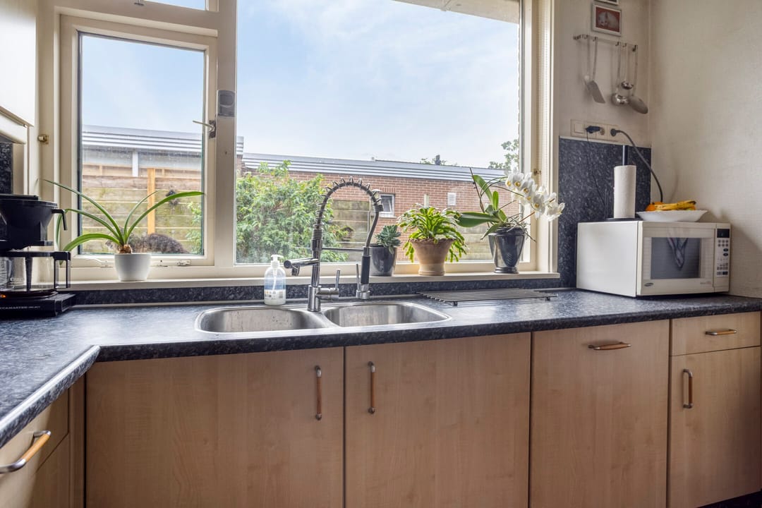 Photo 11 of Schoolstraat 146