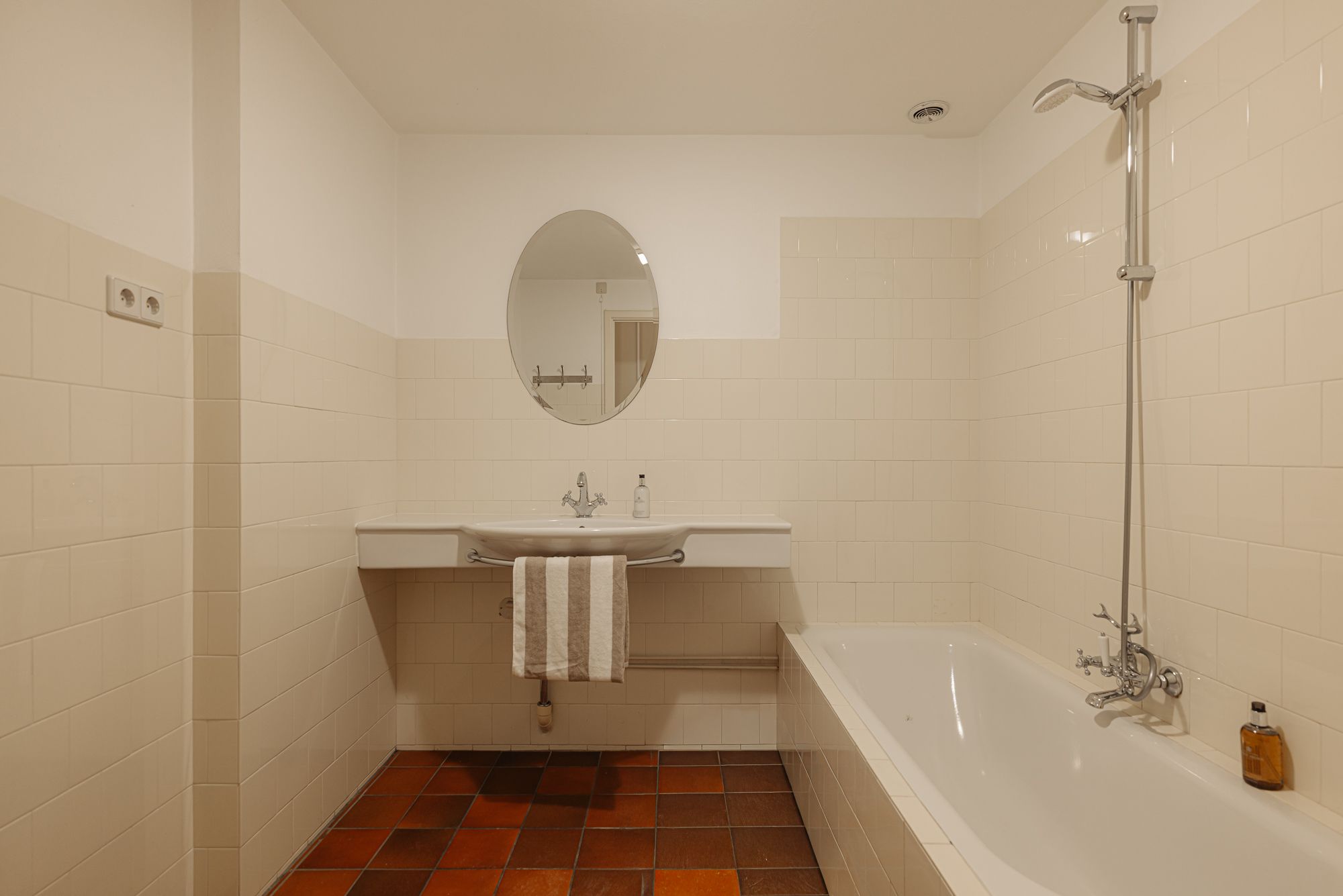 Foto 9 van Egelantiersgracht 103