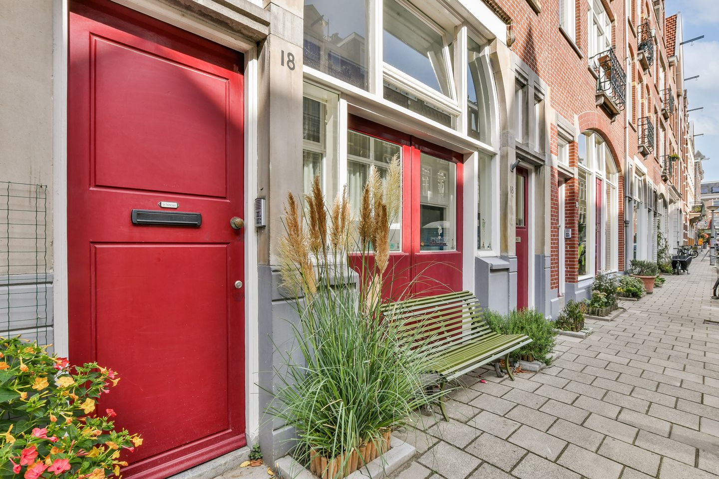 Foto 25 van Wakkerstraat 18-B