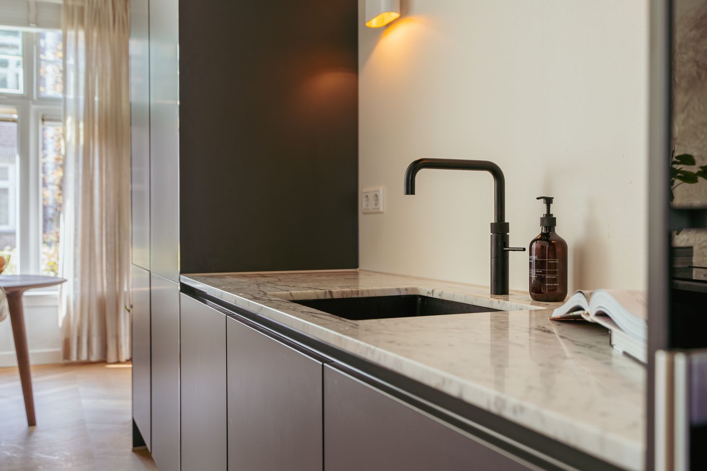 Foto 14 van Saxen-Weimarlaan 40-2