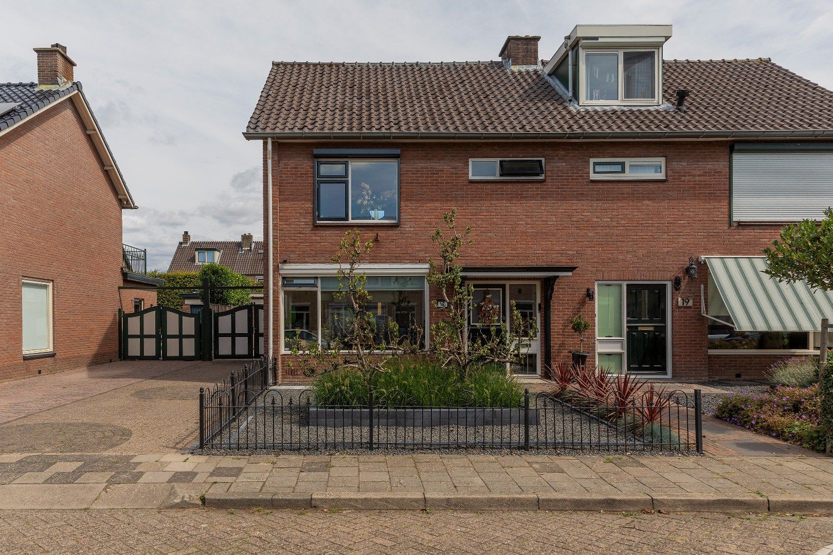 Foto 48 van Guido Gezellestraat 17