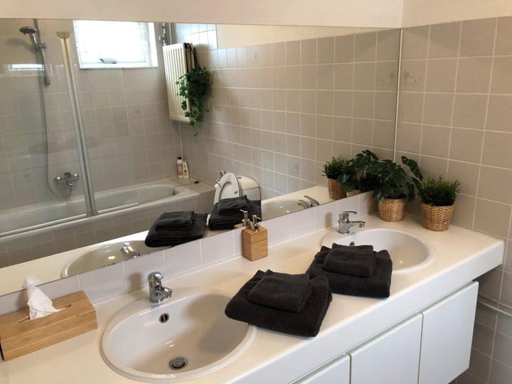 Foto 12 van Bremlaan 18