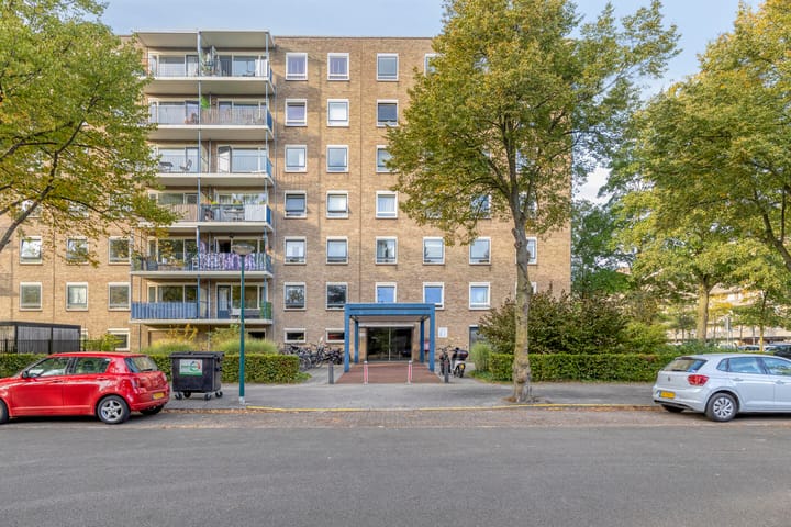 Foto 5 van Aert van Neslaan 111