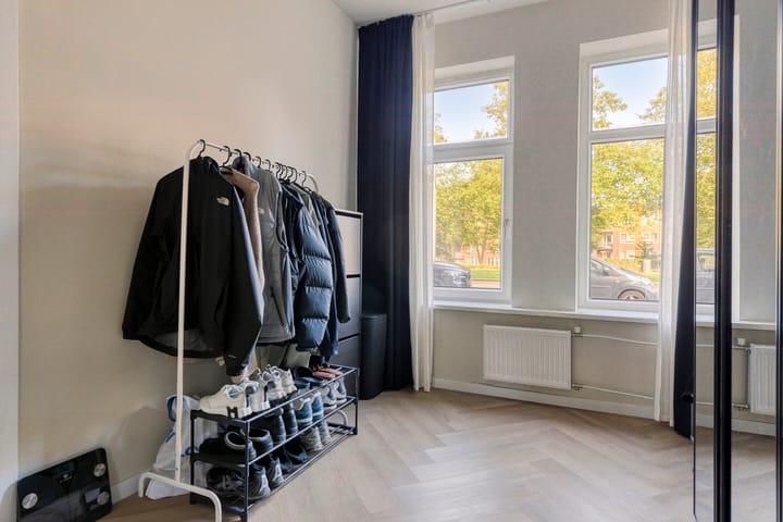 Foto 32 van Mathenesserdijk 29-B