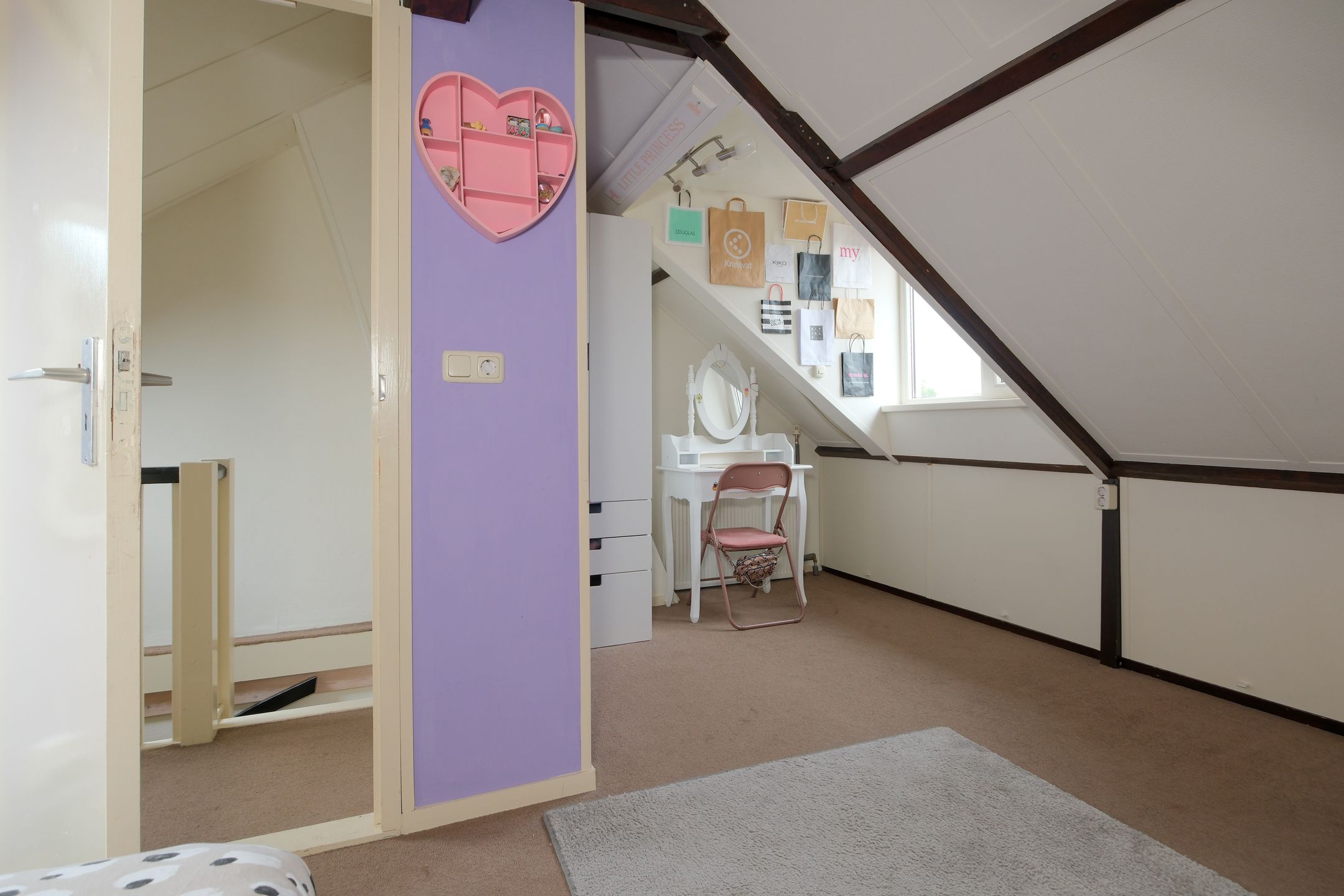 Photo 27 of Louisestraat 21