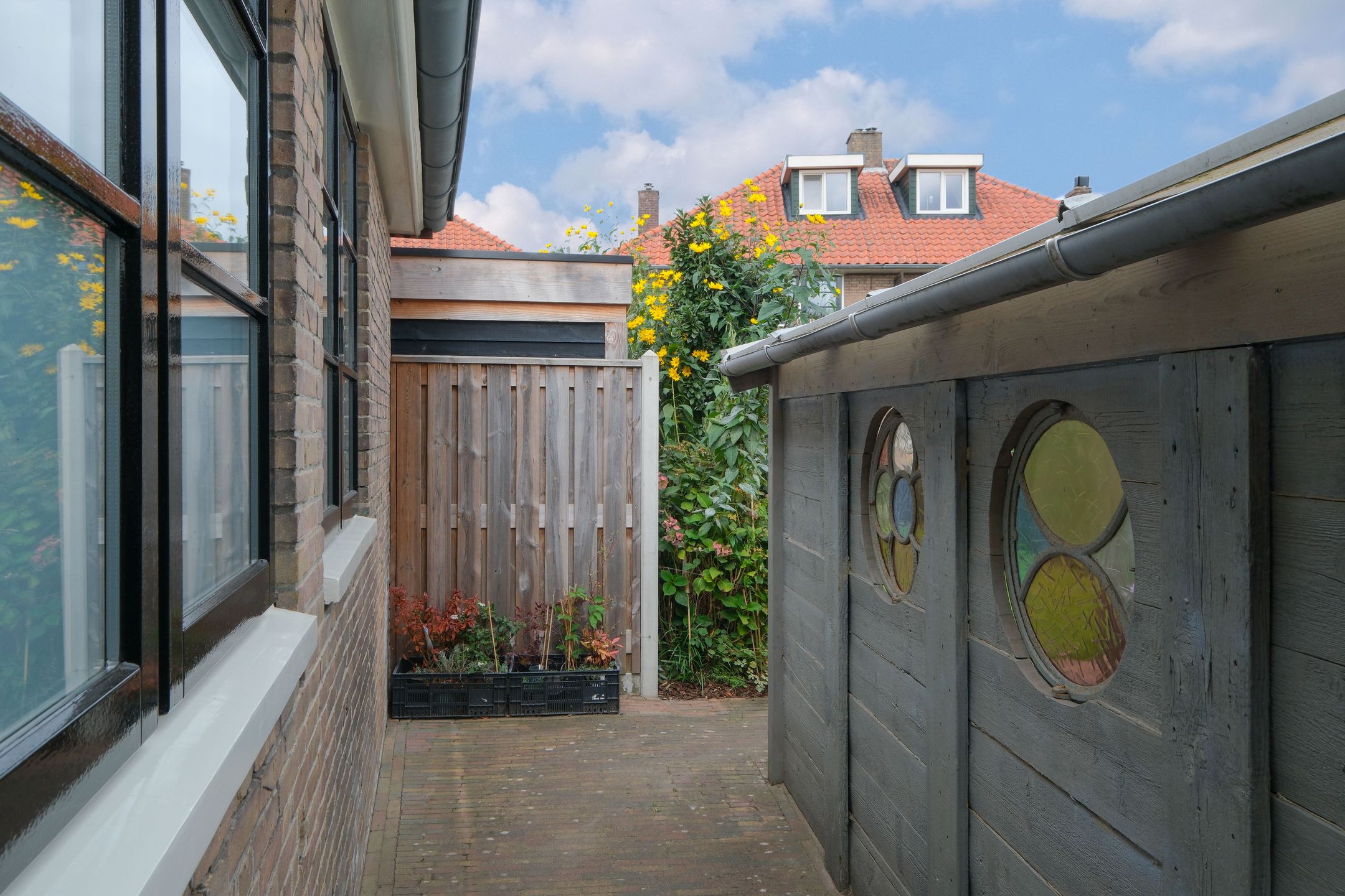 Photo 39 of Louisestraat 21