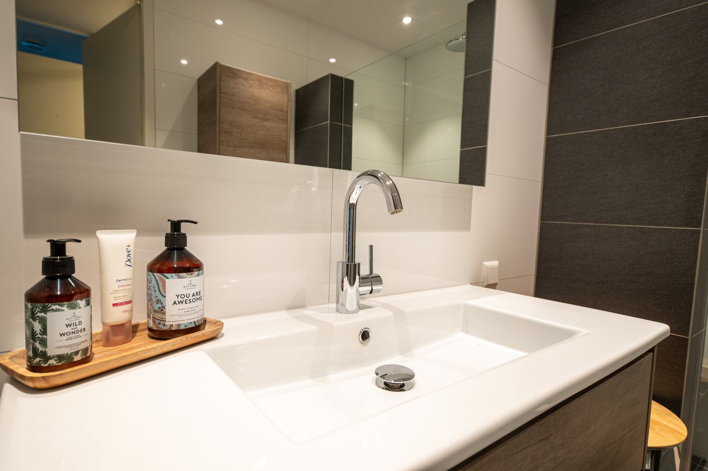 Foto 19 van Klaroenstraat 239