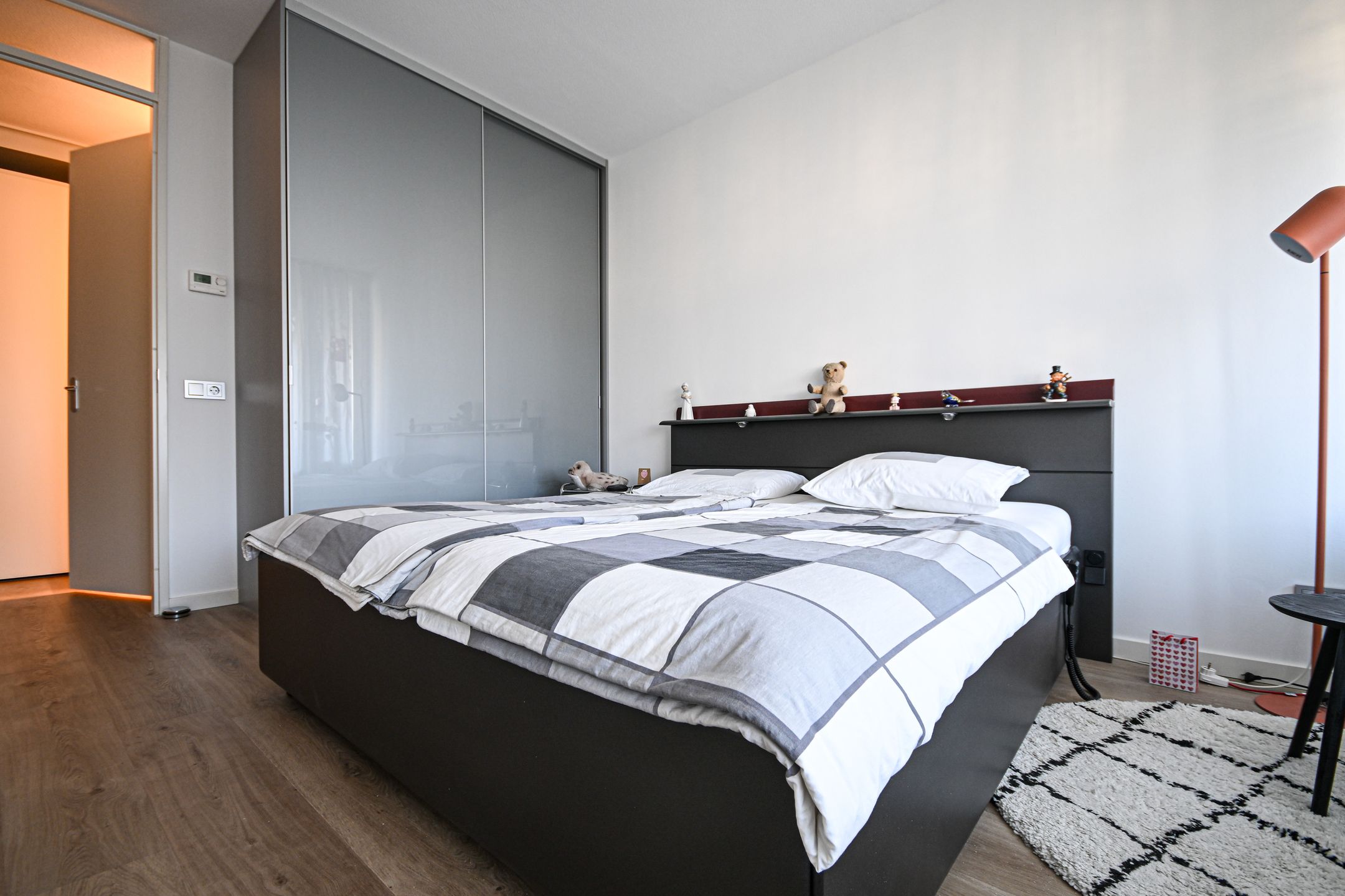 Foto 21 van Klaroenstraat 239