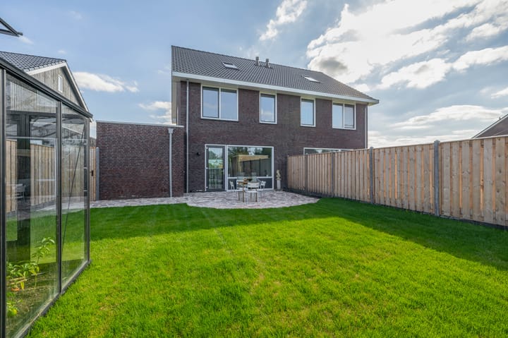 Photo 39 of De Viermaster 29