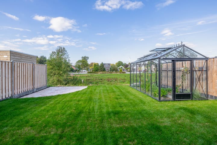 Photo 47 of De Viermaster 29