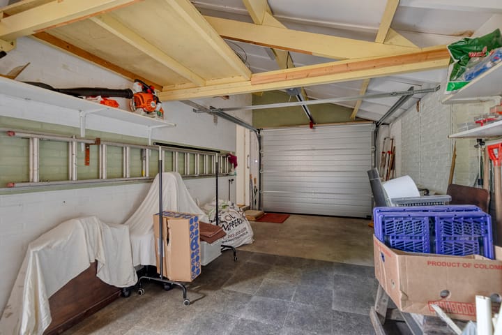 Foto 28 van Weth. Van der Veldenweg 9