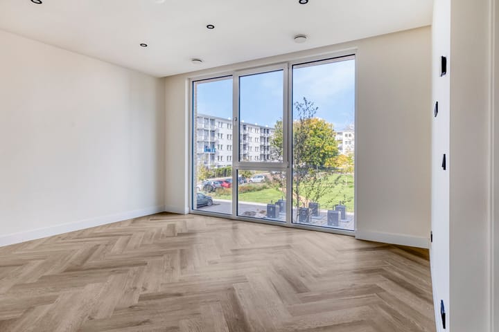 Foto 7 van Willemskerkestraat 15-A