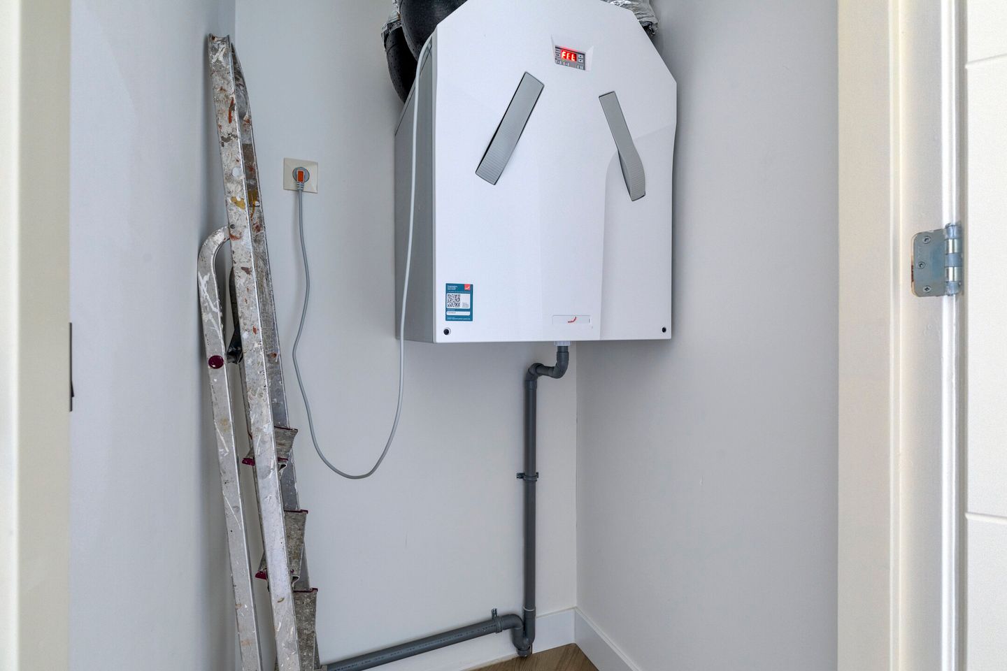 Foto 29 van Willemskerkestraat 15-A