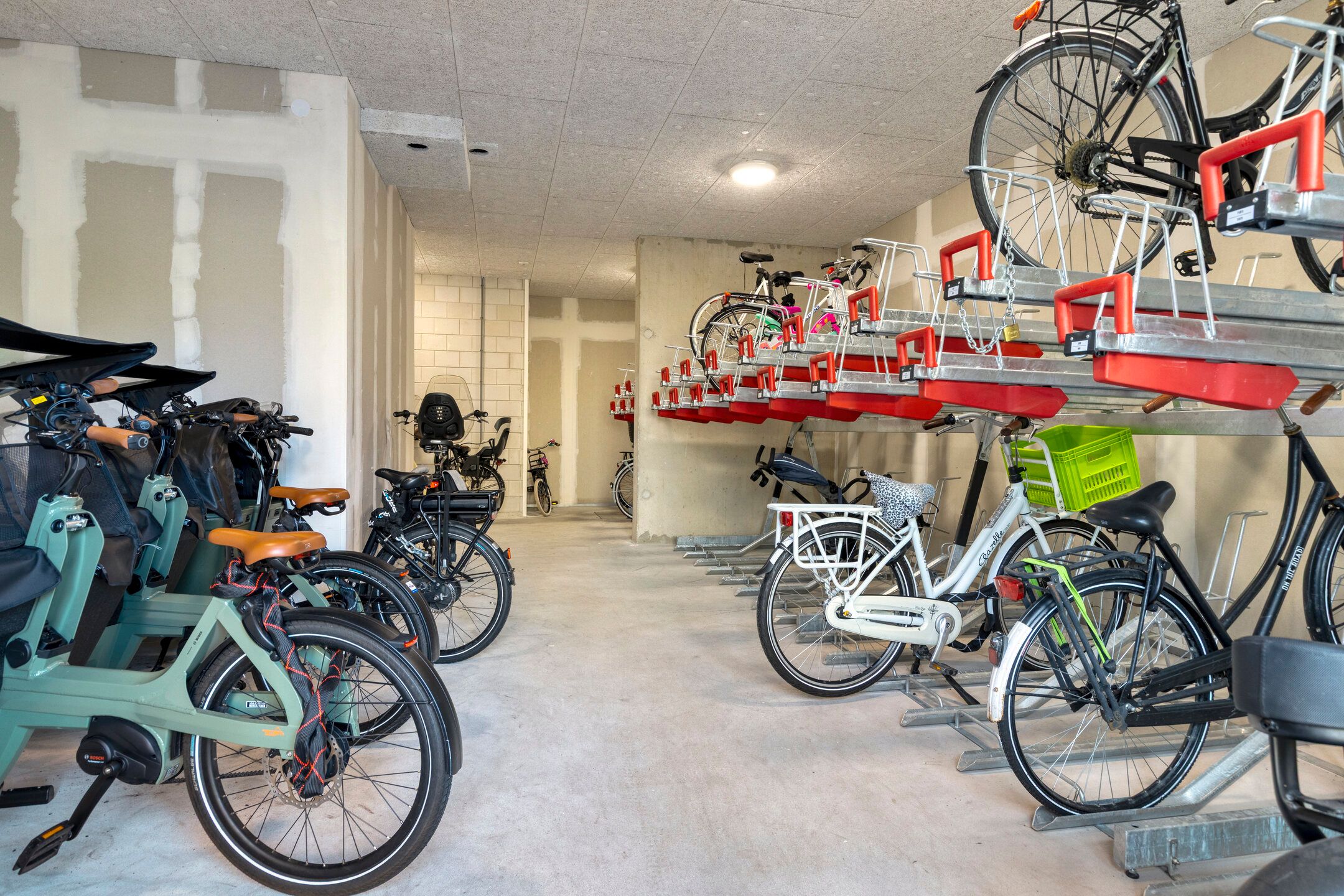 Foto 30 van Willemskerkestraat 15-A