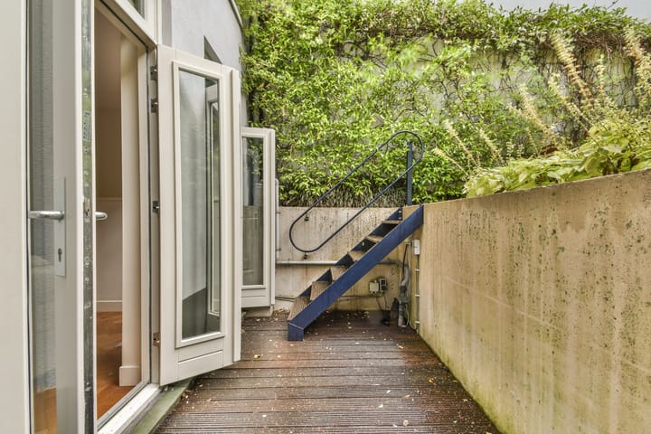 Photo 8 of Govert Flinckstraat 112-A