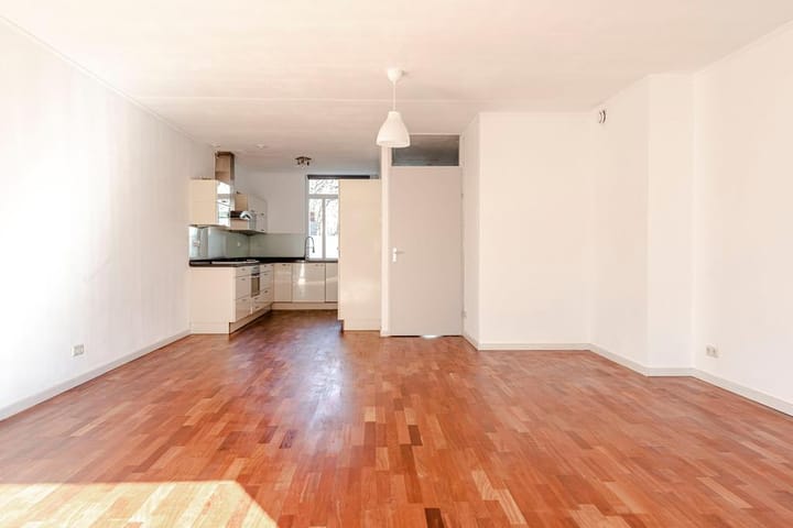 Foto 4 van Laagveen 14-A