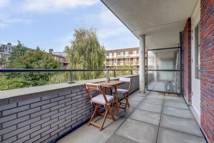 Photo 18 of Mathenesserstraat 163