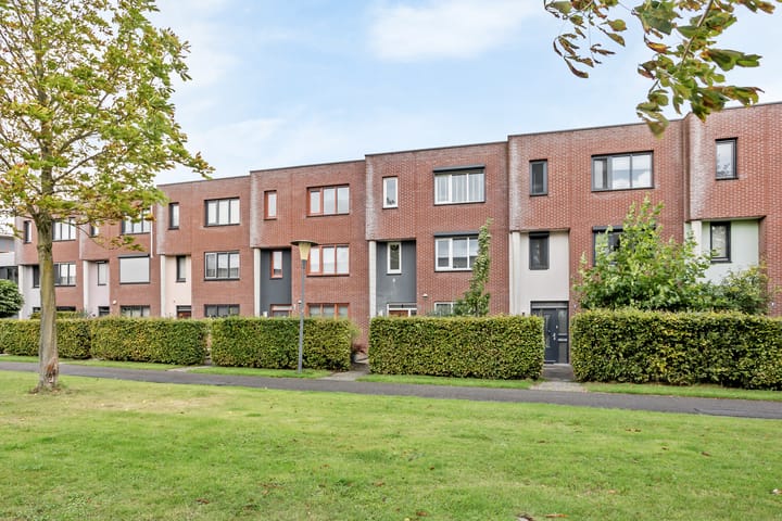 Photo 1 of Nieuwlandstraat 7