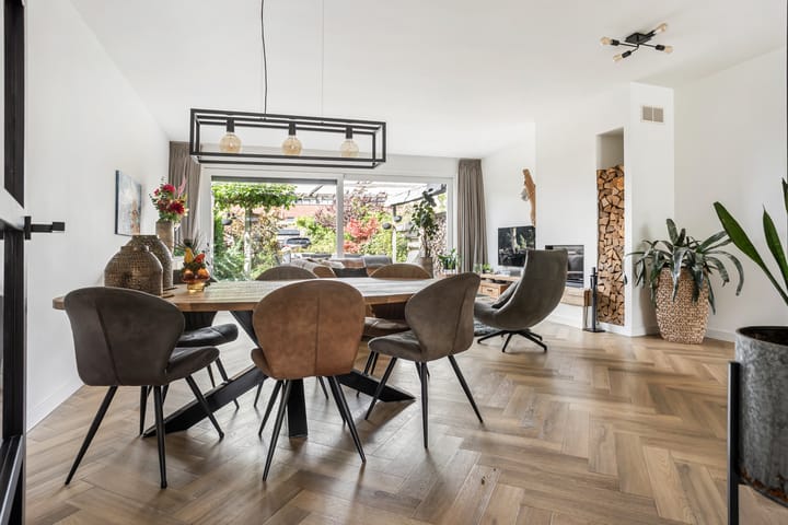 Photo 2 of Nieuwlandstraat 7