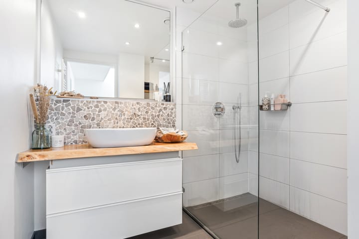 Photo 4 of Nieuwlandstraat 7