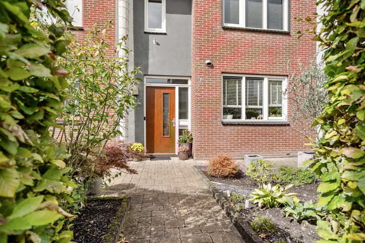 Photo 6 of Nieuwlandstraat 7