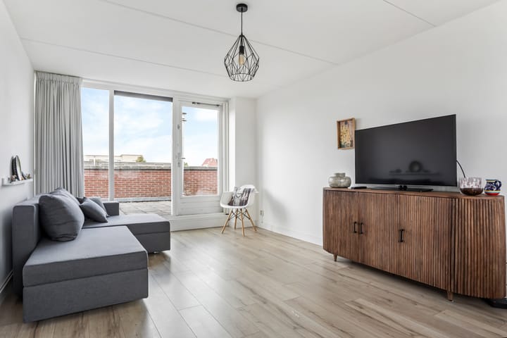 Photo 32 of Nieuwlandstraat 7