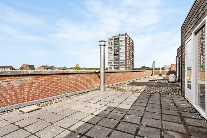 Photo 35 of Nieuwlandstraat 7