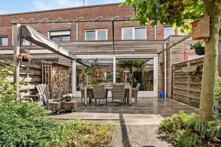 Photo 37 of Nieuwlandstraat 7