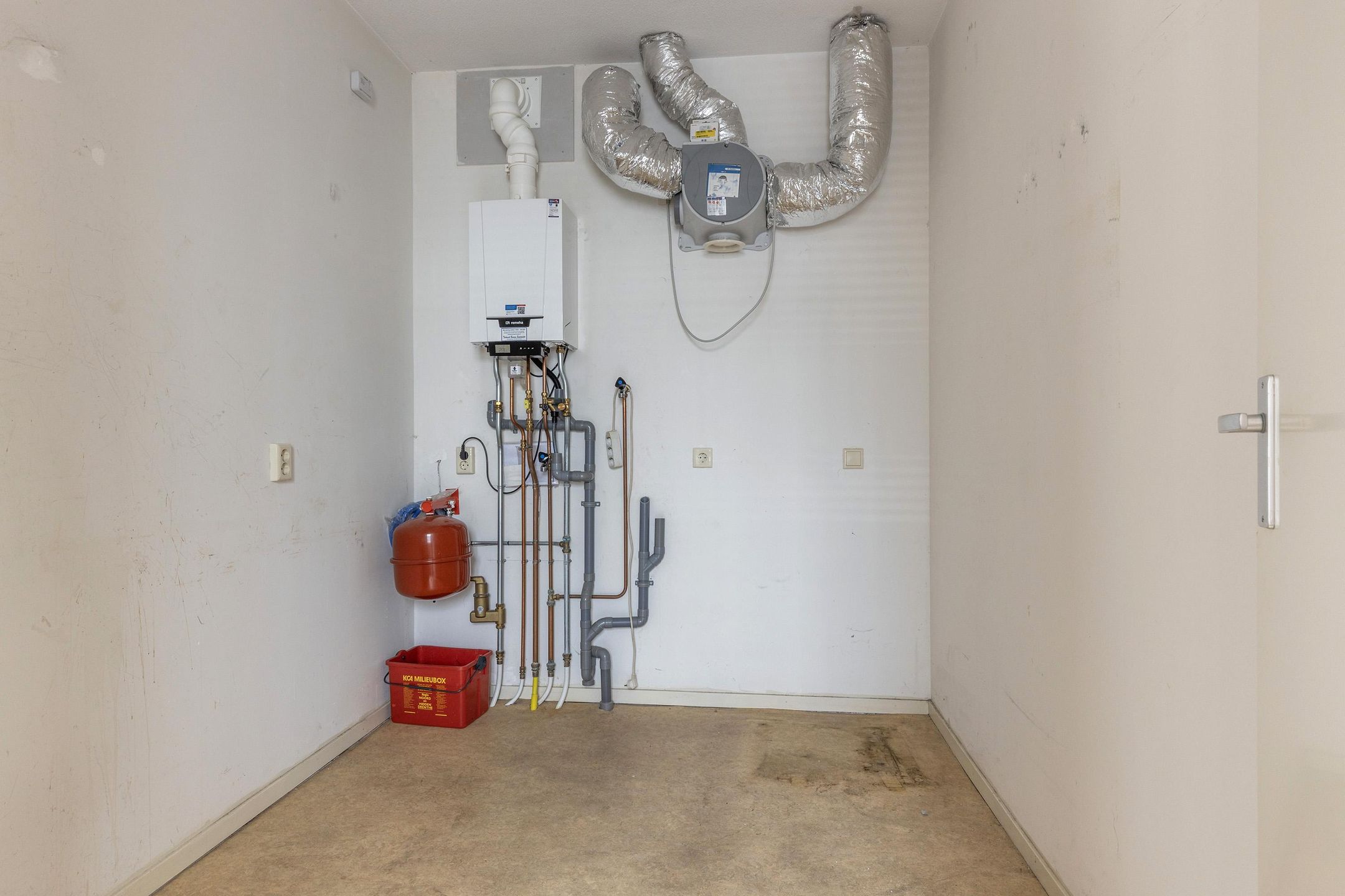 Foto 12 van Groningerstraat 70-D