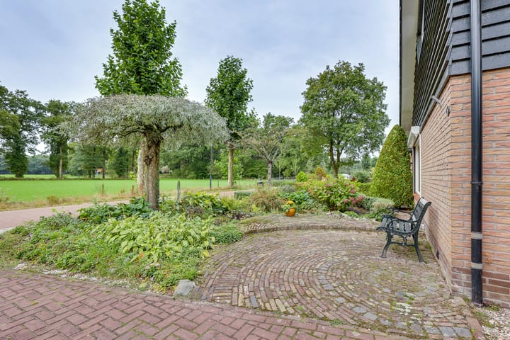 Foto 23 van Willem Sluyterweg 15