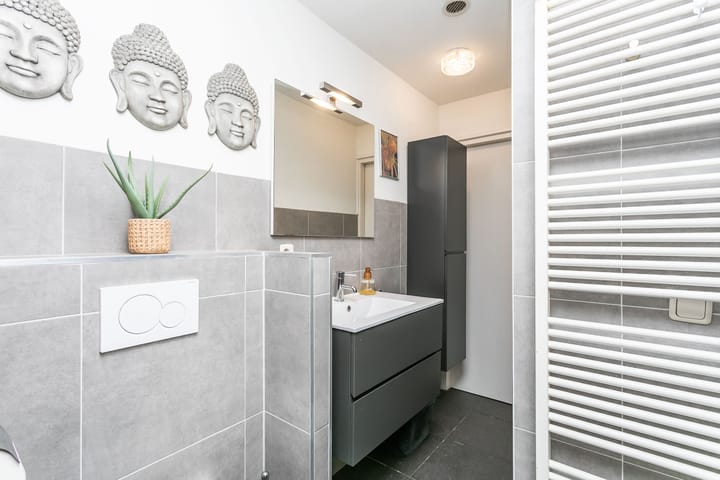 Photo 20 of Julianastraat 45