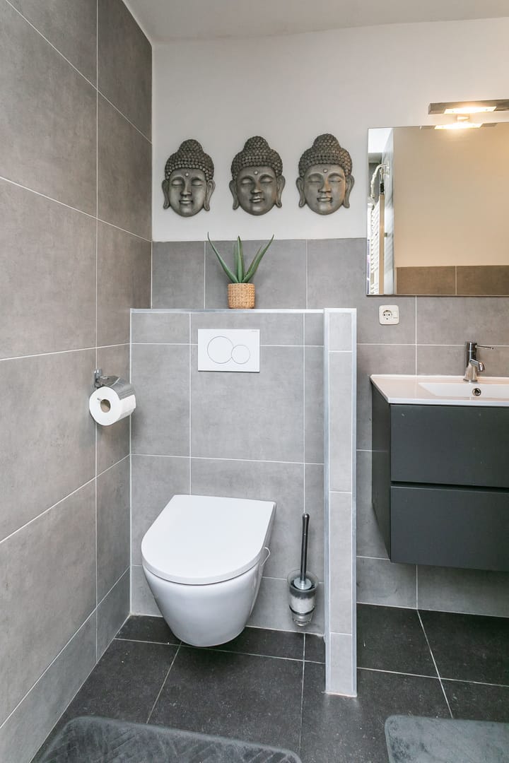 Photo 21 of Julianastraat 45