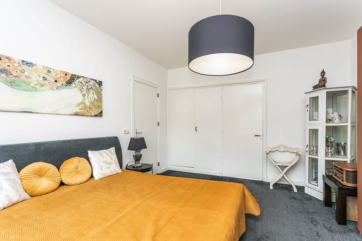 Photo 26 of Julianastraat 45