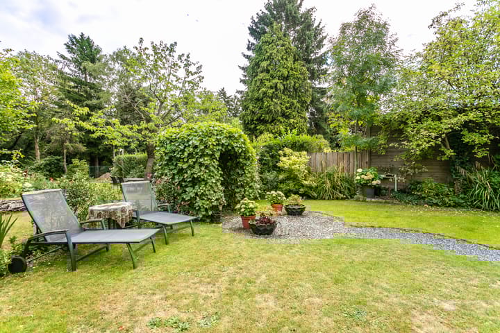 Photo 46 of Julianastraat 45