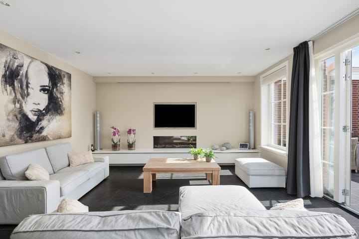 Neeltje Breedveldkade 10