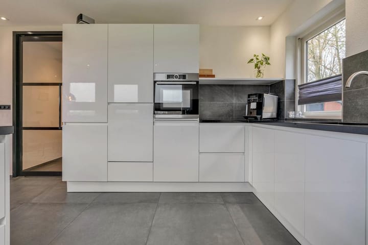 Photo 15 of Otterswijk 12