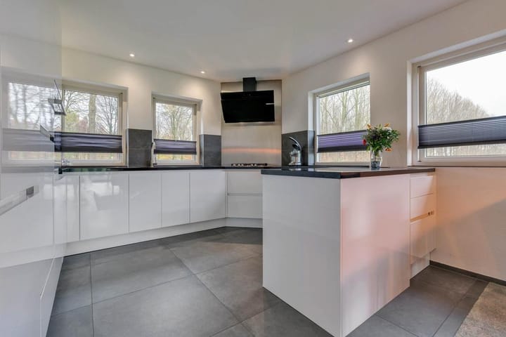 Photo 14 of Otterswijk 12