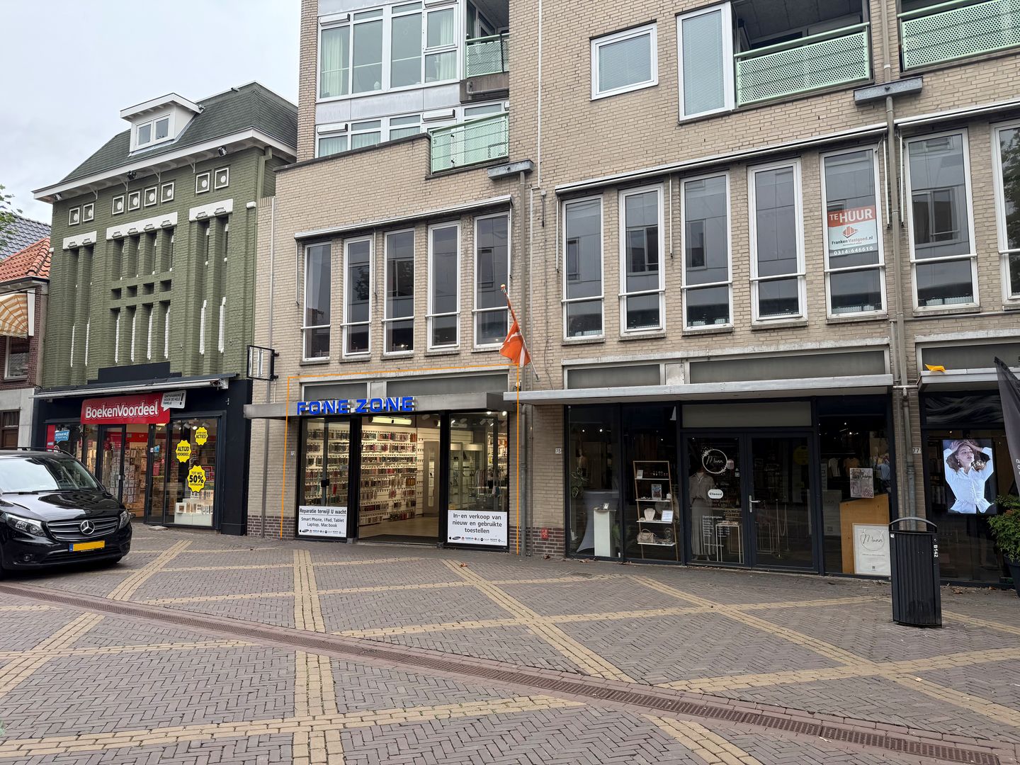 Bekijk foto 2 van Hamburgerstraat 73