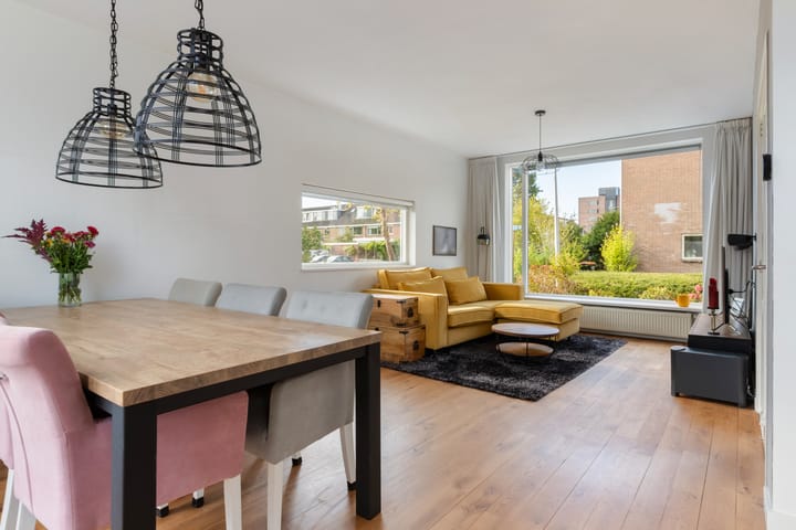 Foto 2 van Ribeslaan 2